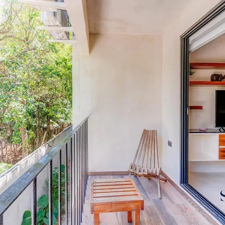 Holiday home Equipped Studio Communal Pool And Lounge Fun Gym *