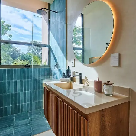 Aflora Luxe Apartment *