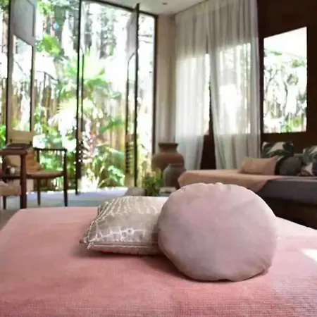 Meraki Sanctuary Club Access Holiday home