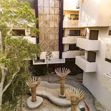 Jungle Star Luxe Apt Holiday home