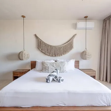 Chaya Rooftop Paradise 2 Bedroom