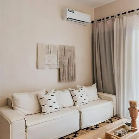 Apartment Designer Casa Coba Plunge Pool