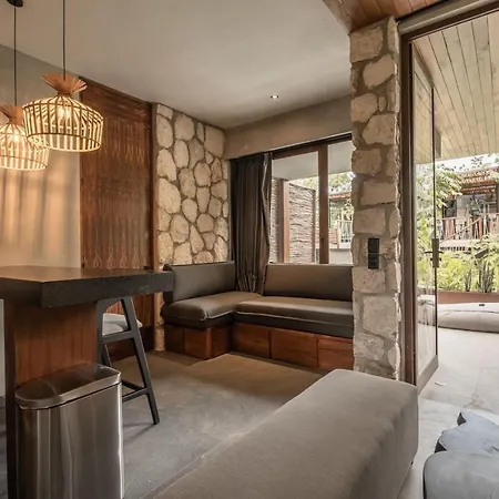 Holiday home Romance In The Jungle Beach Club Access *