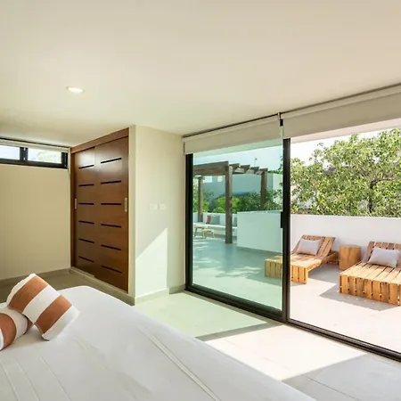 Selva Terra Sol Club Access