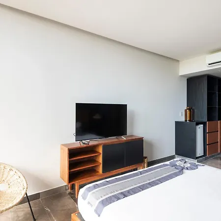 Iik Luxury Penthouses By Spot Apartment