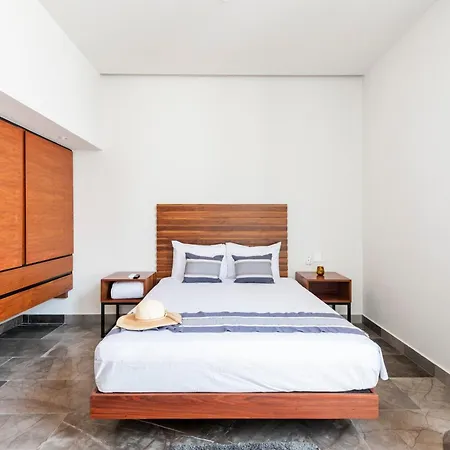 Iik Luxury Penthouses By Spot Apartment