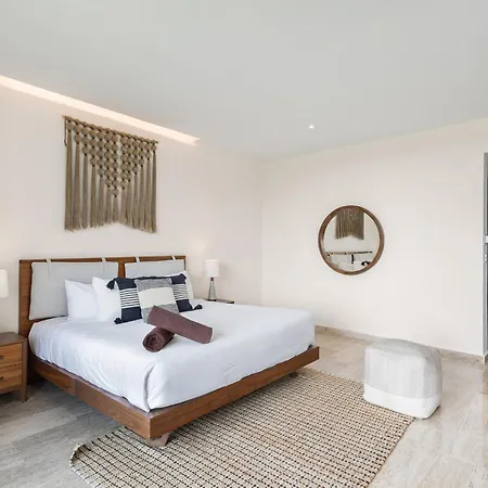 Mistiq Temple I Apartment *