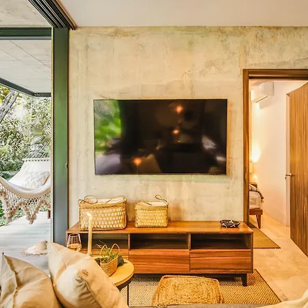 Apartamento Waterworld 2br On Cenote Pools And Gym Club