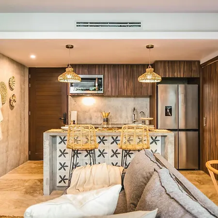 Apartamento Waterworld 2br On Cenote Pools And Gym Club