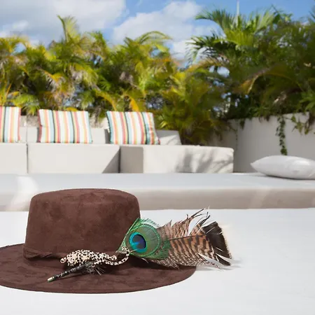 Manor By The Spot Apartment Tulum