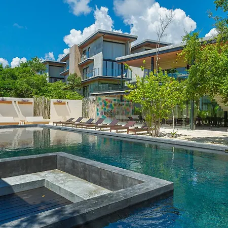 Find Yourself At Nook Apartment *