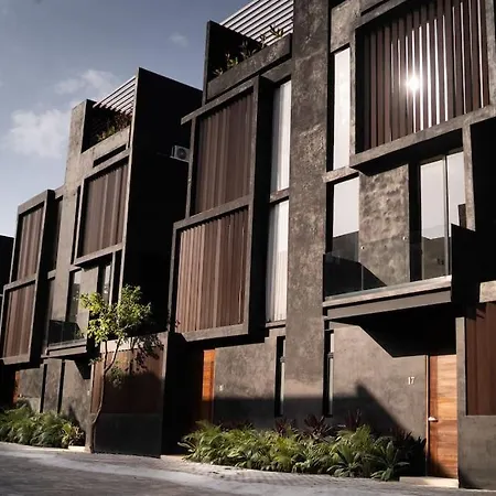 Luxury Twin Villas, 4 Private Pools, 2 Rooftops, Bbq, Near *