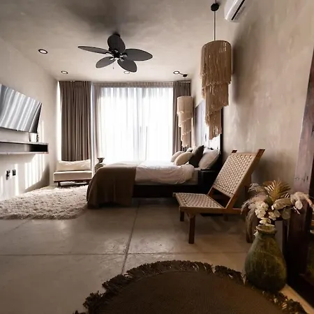 Luxury Twin Villas, 4 Private Pools, 2 Rooftops, Bbq, Near Villa *