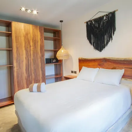 Find Yourself At Nook Apartment