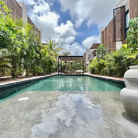Toh - 2 Bedroom - Fiber Wifi