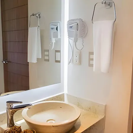 Holiday home Elegant 2 Bdrm Apt W Gym & Pool Tulum