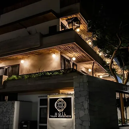 Elegant 2 Bdrm Apt W Gym & Pool Holiday home Tulum