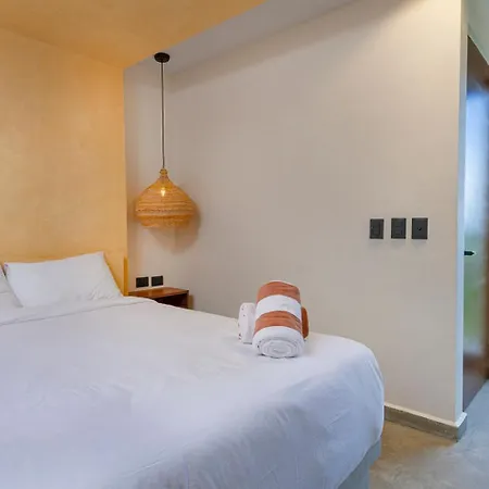 Find Yourself At Nook Apartment *