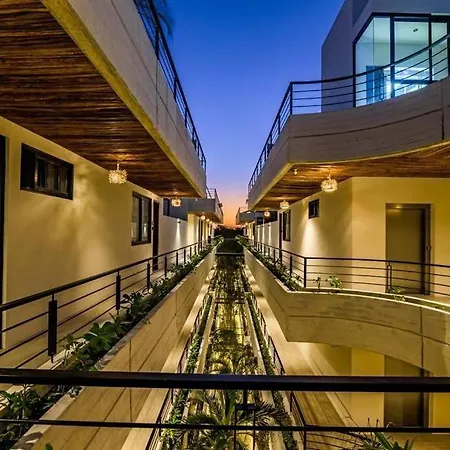 Departamento Nuevo Zona 8 *