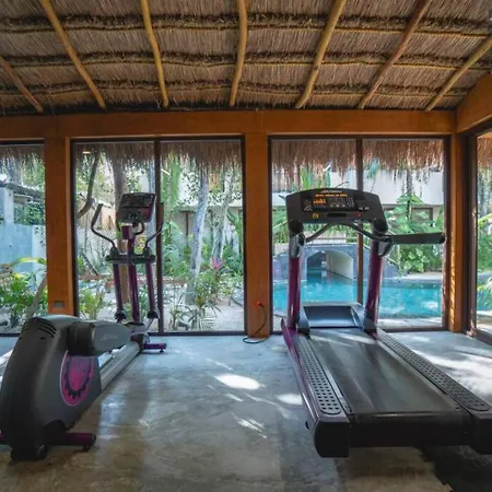 Getawaypooloffice Areagym Tulum