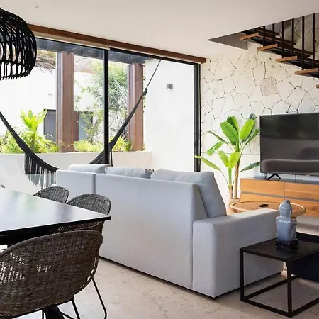 Ph With Rooftop, Grill And Private Pool Apartment *