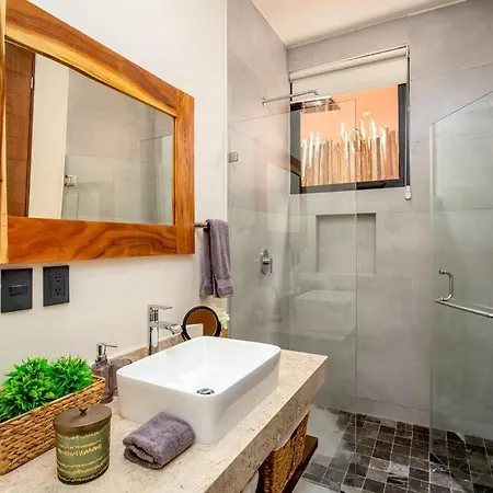 Savia Oasis Tranquil Escape Apartment