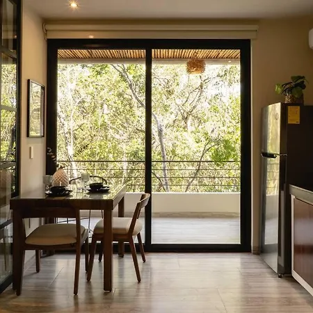 New 1 Bedroom -