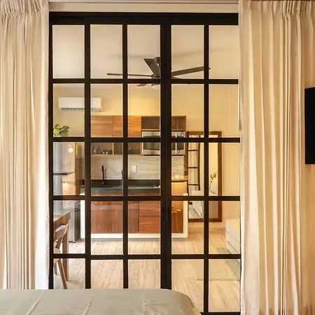 New 1 Bedroom - *