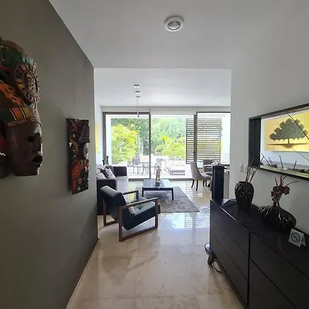 Departamento Lujoso Bahia Principe Apartment