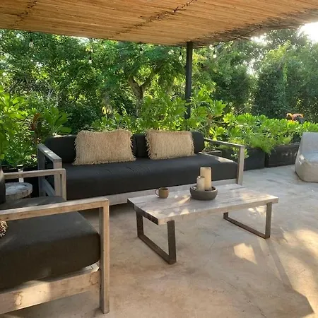Villa Kaan In Holistika, - Private Pool, Garden & Rooftop
