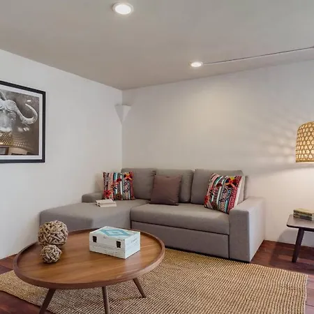 And Cozy Ph With Private Pool Apartment