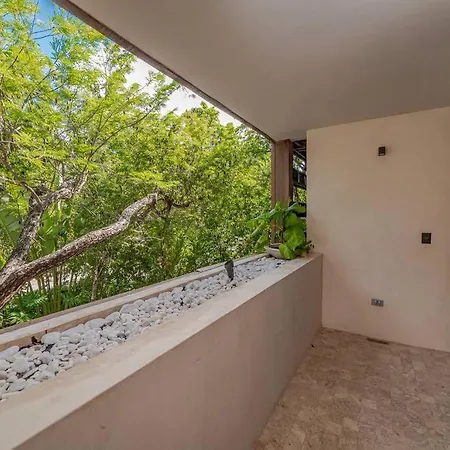 Townhouse De Lujo En La Selva Tulum