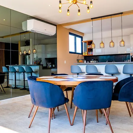 Penthouse 3 Bedroom By Casago *