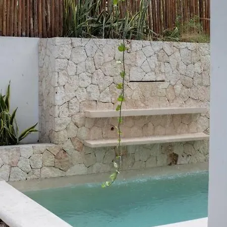 Villa Jungle Retreat Luxury With Pool Intulum *