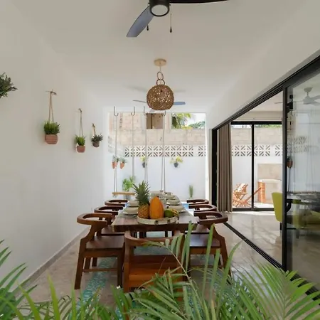 Holiday home Tulumtownhome *
