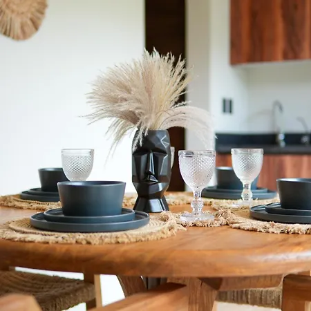 Elegant In Holistika Your Sanctuary Apartment *