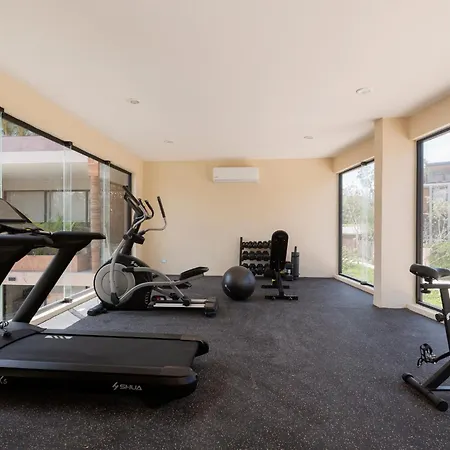 Studio Boutique Con Piscina Y Gimnasio En Bt Homes *