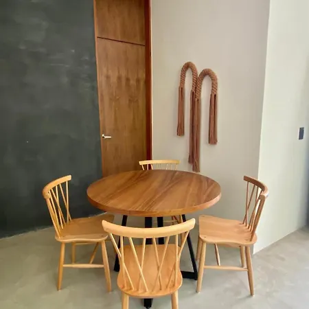 Tuane Deluxe *