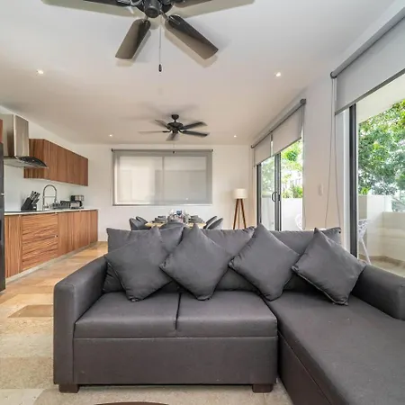 Lux With Private Plunge Pool And Gym Holiday home
