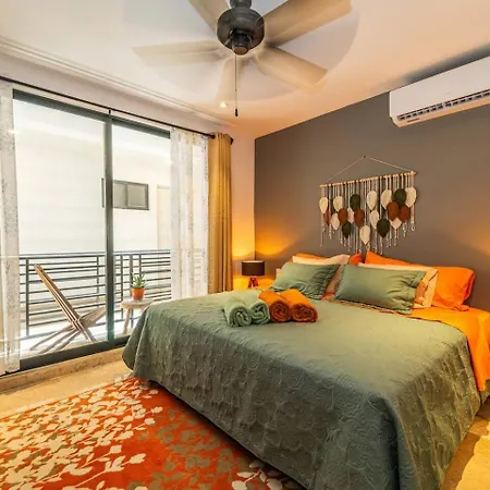 King With Private Balcony, Rooftop Pool, Gym * Tulum