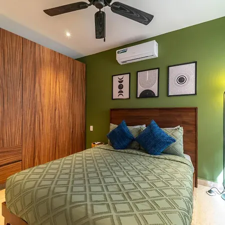 Lux With Private Plunge Pool And Gym Holiday home