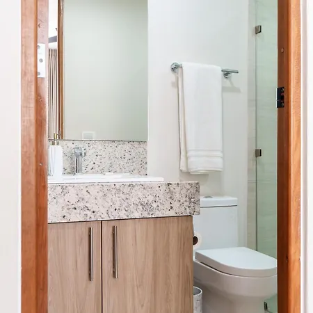 Downtown Penthouse With Private Pool, Rooftop Pool And Gym, Short Distance From Beaches, Restaurants & Nightlife * Tulum