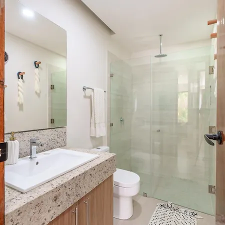 Downtown Penthouse With Private Pool, Rooftop Pool And Gym, Short Distance From Beaches, Restaurants & Nightlife Apartment Tulum