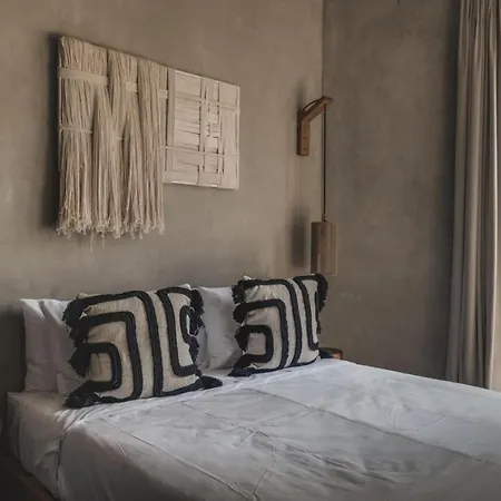 Escencia Casa Oasis G21