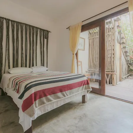 Aldea Balam Hotel 3*