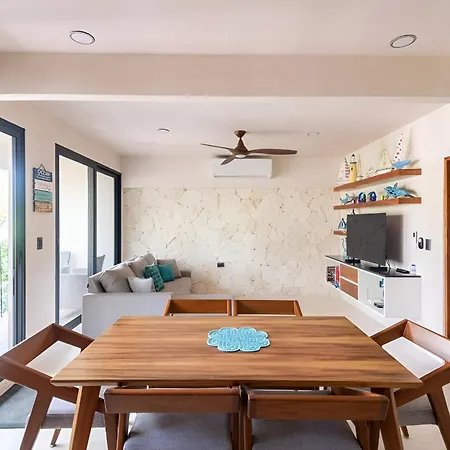 Departamento Amplio Con Balcon Y Mini Alberca Privada