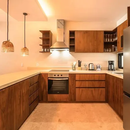 Apartment New 2 Bedroom 2 Badrooms Pool Front Concierge *