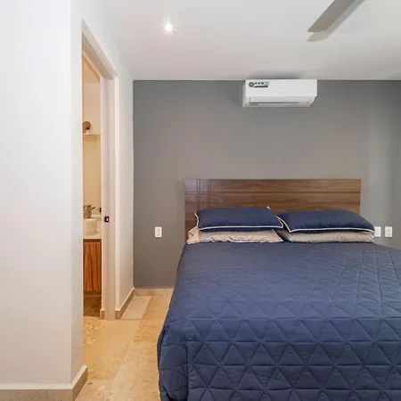 2 Bd With Swim Up Pool, Gym Tulum
