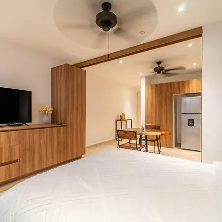 King With Balcony, Gym, Rooftop Pool At Lik Zama Tulum