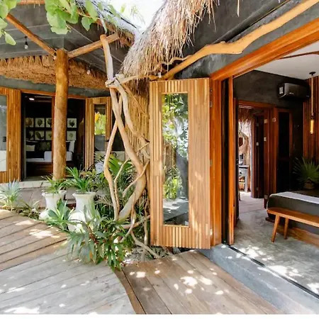 Villa Casa Tolok In Beachfront Tulum